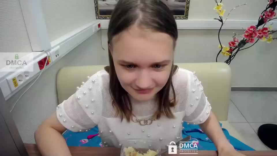 donnasia Webcam Chat August 11, 2026