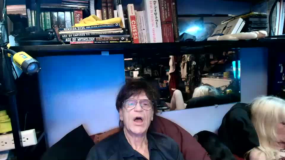 pink_black Webcam Chat August 11, 2026