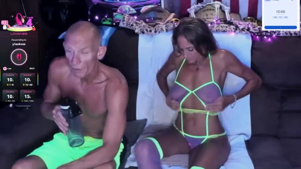 shannahand420 Webcam Chat August 11, 2026