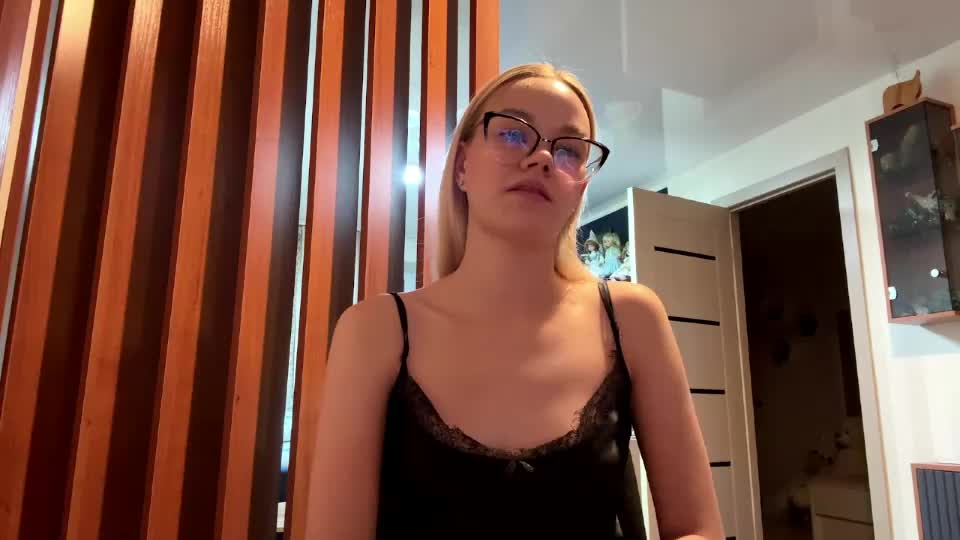 synnecure Webcam Chat August 11, 2026