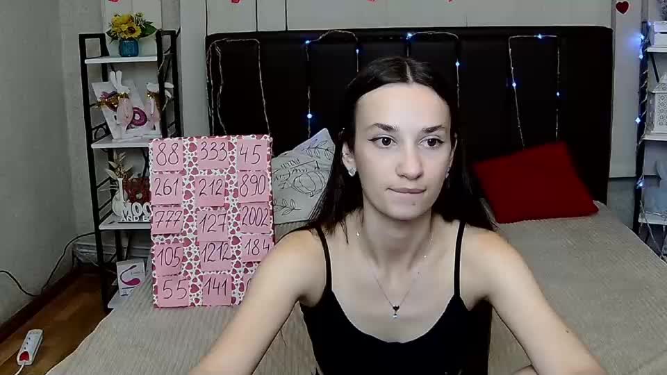 jessicabreez Webcam Chat August 11, 2026