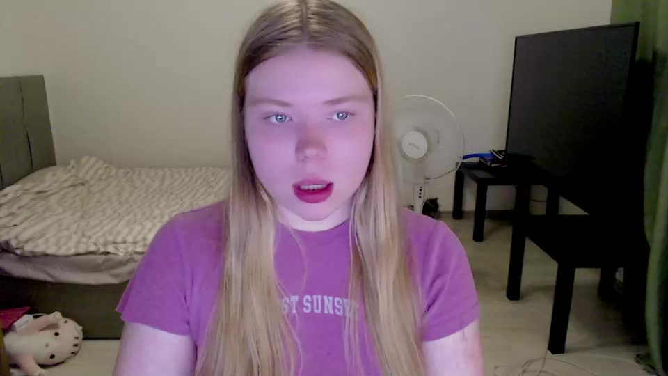 kitten_jenny01 Webcam Chat August 11, 2026