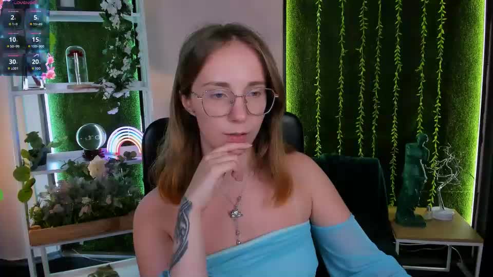 evalora_vei Webcam Chat August 11, 2026