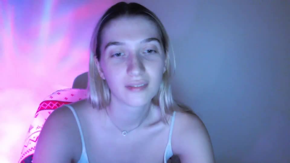 honeyveil Webcam Chat August 11, 2026