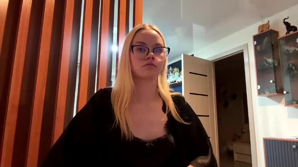 synnecure Webcam Chat August 11, 2026