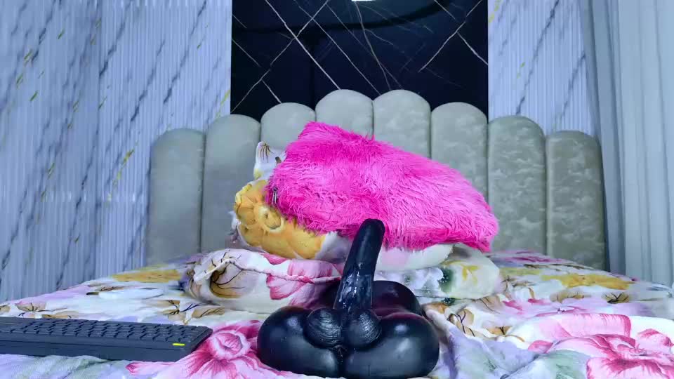 violeta_london Webcam Chat August 11, 2026