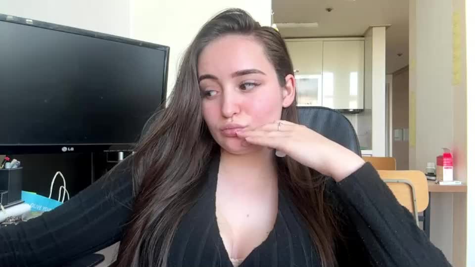 veroniadre Webcam Chat August 12, 2026