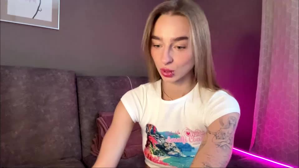 celineruppert Webcam Chat August 11, 2026