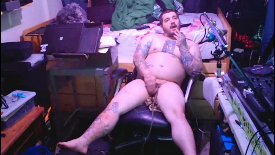 kinkybiguy14 Webcam Chat August 12, 2026