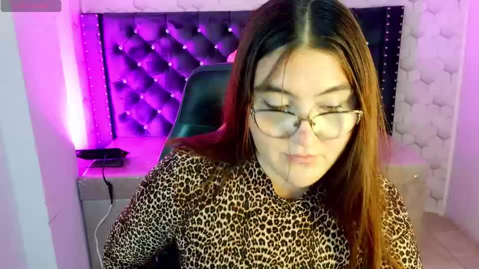 diamondfox_m Webcam Chat August 12, 2026