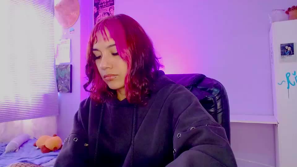 mel_dahlia Webcam Chat August 12, 2026