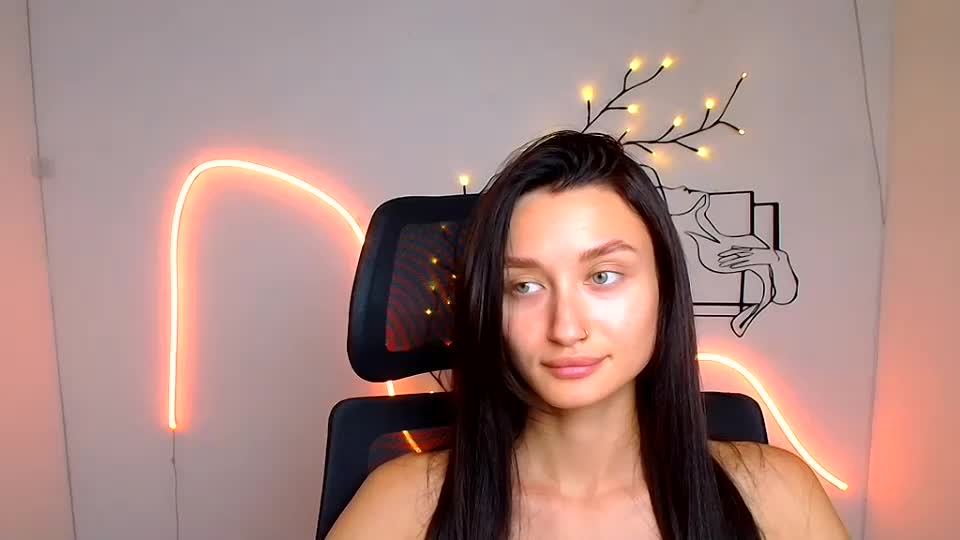 tayavibe Webcam Chat August 12, 2026