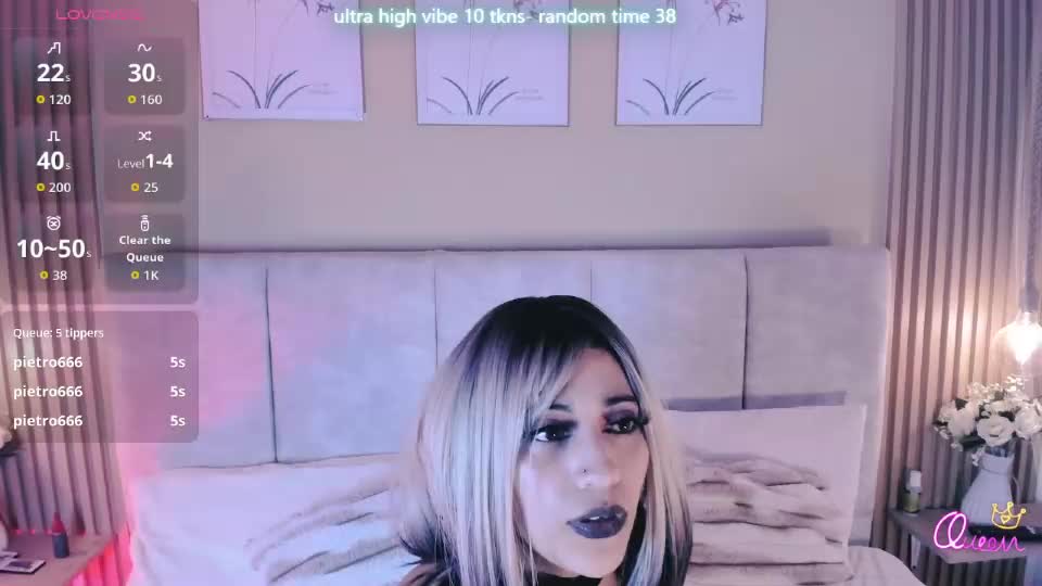 stardoll_ Webcam Chat August 12, 2026