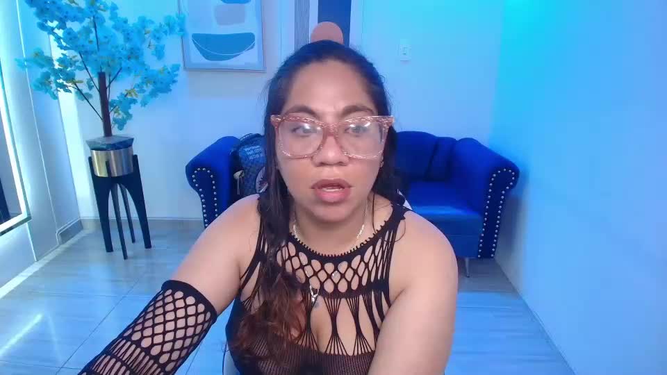 silvana_lane Webcam Chat August 12, 2026