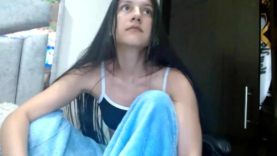 kate_davies Webcam Chat August 12, 2026
