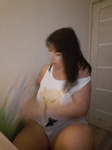 ROXOLANAA_SEXY Webcam Chat August 12, 2026