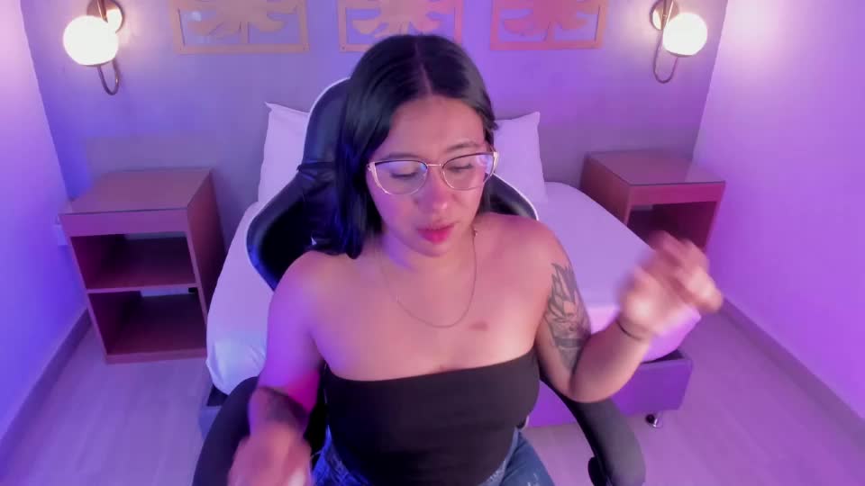majo_rose Webcam Chat August 12, 2026
