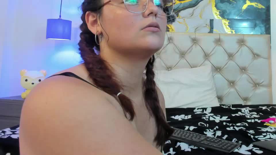miss_kloee Webcam Chat August 12, 2026