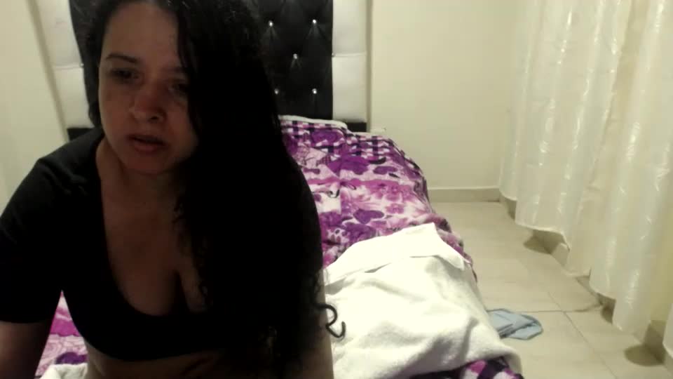 vivian_walt_ Webcam Chat August 12, 2026