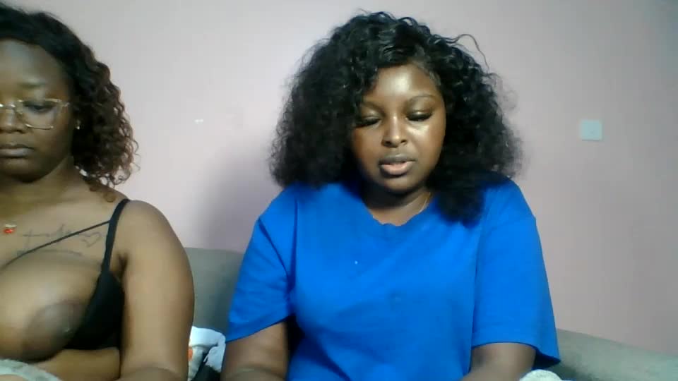 naughti_garlie Webcam Chat August 12, 2026