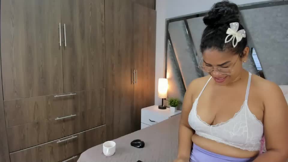 carla_fox__ Webcam Chat August 12, 2026