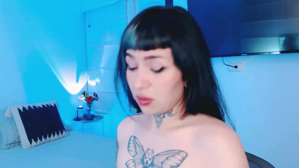 ulala_martina Webcam Chat August 12, 2026