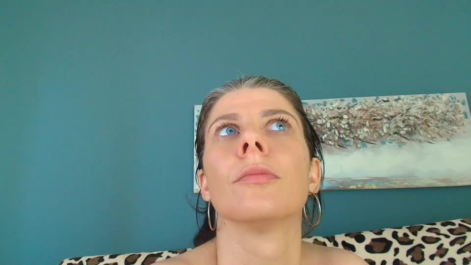 cristaleyess Webcam Chat August 12, 2026