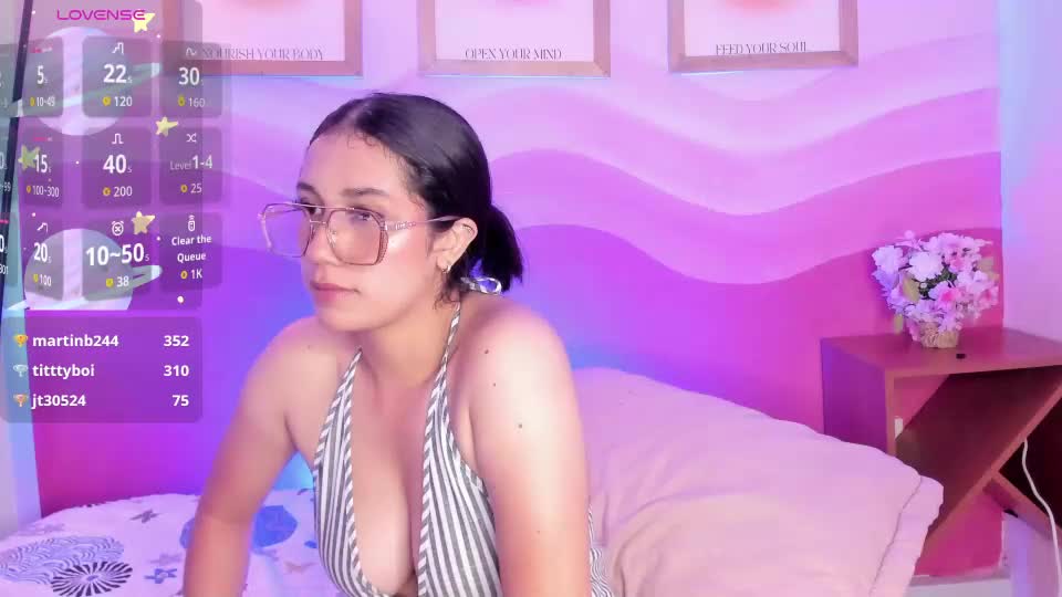 amberrblade Webcam Chat August 12, 2026