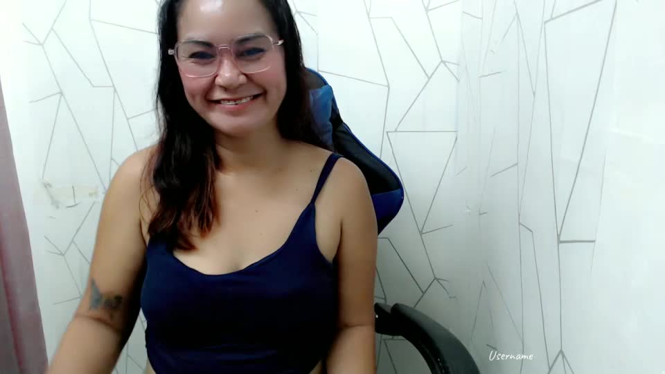 urslut_jimiely69 Webcam Chat August 12, 2026