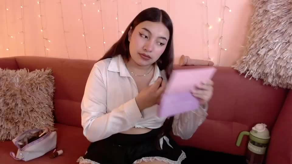 incredible_foxxy Webcam Chat August 12, 2026