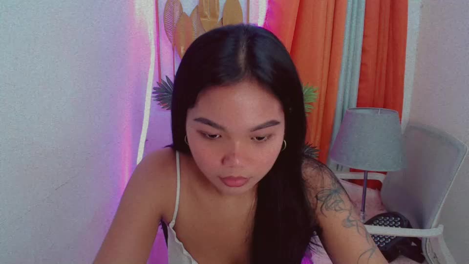pure_asian_beauty Webcam Chat August 12, 2026