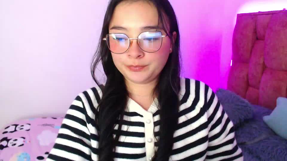 nahia__1 Webcam Chat August 12, 2026