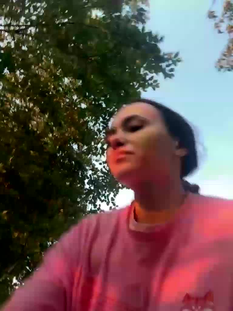 sofiedvige Webcam Chat August 12, 2026