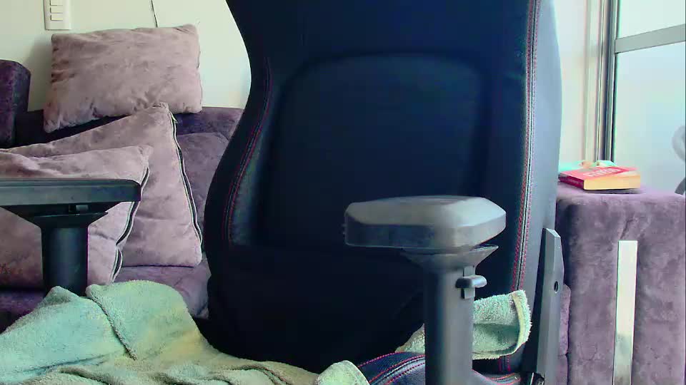 latin_couple77 Webcam Chat August 12, 2026