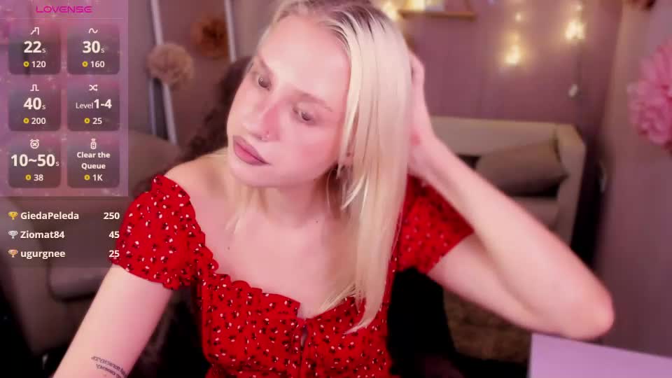 angel_tessa Webcam Chat August 12, 2026