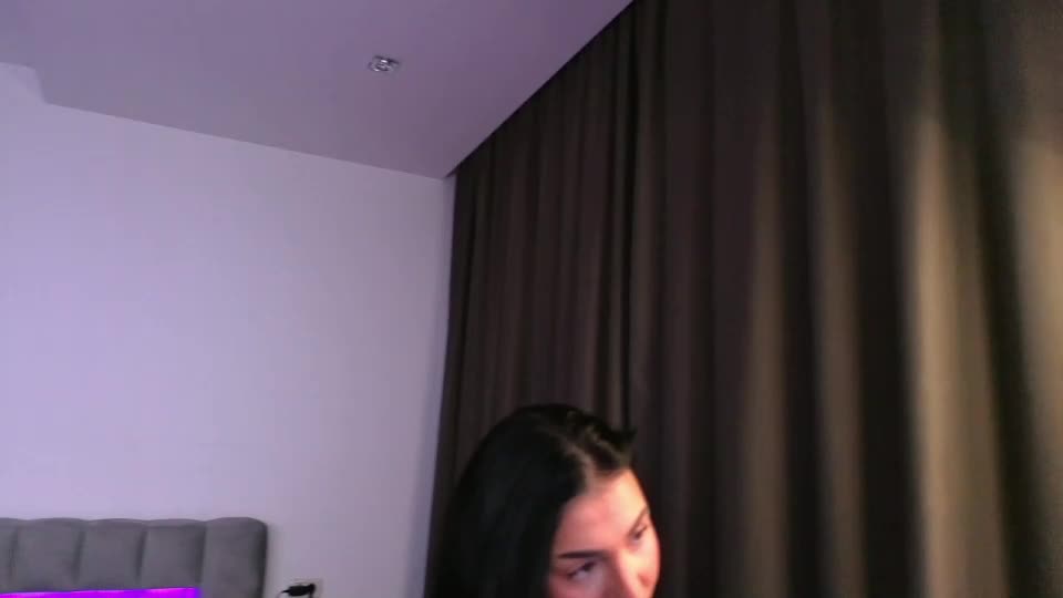 evanew_ Webcam Chat August 12, 2026