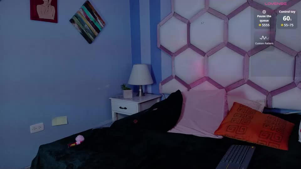 lilithrossi Webcam Chat August 12, 2026