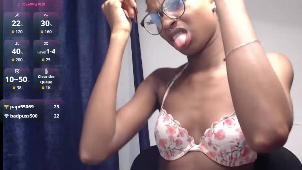 skinnyxmuffin Webcam Chat August 12, 2026