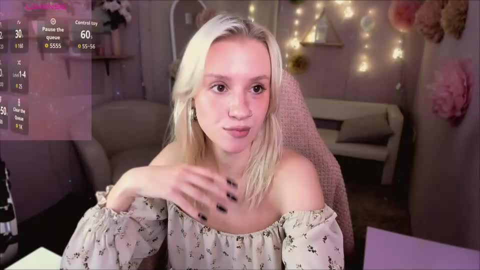 angel_tessa Webcam Chat August 12, 2026