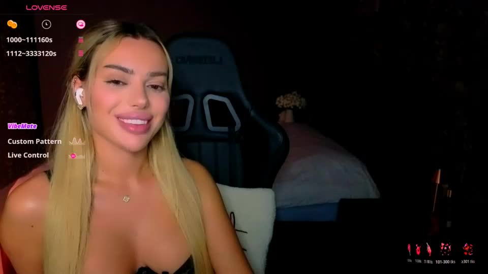 ayla_demir Webcam Chat August 12, 2026