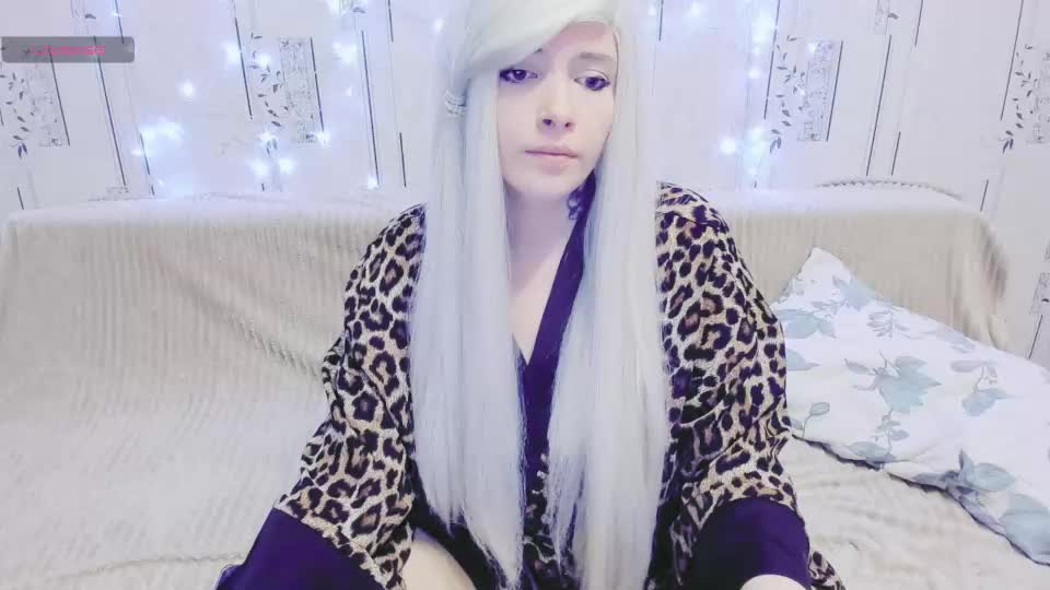 polly_wow Webcam Chat August 12, 2026