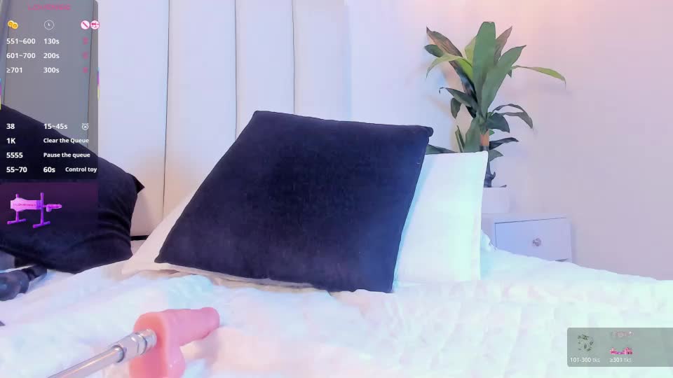 melody_blake16 Webcam Chat August 13, 2026