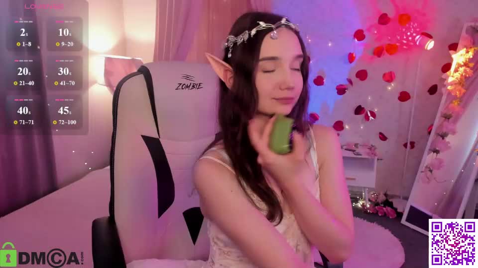 elvienne Webcam Chat August 13, 2026