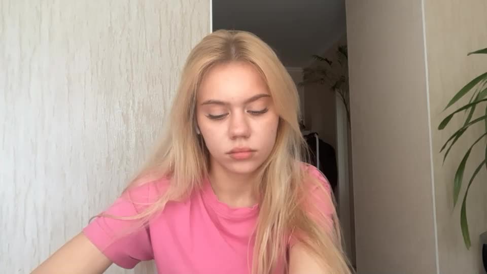 kristifelicien Webcam Chat August 13, 2026