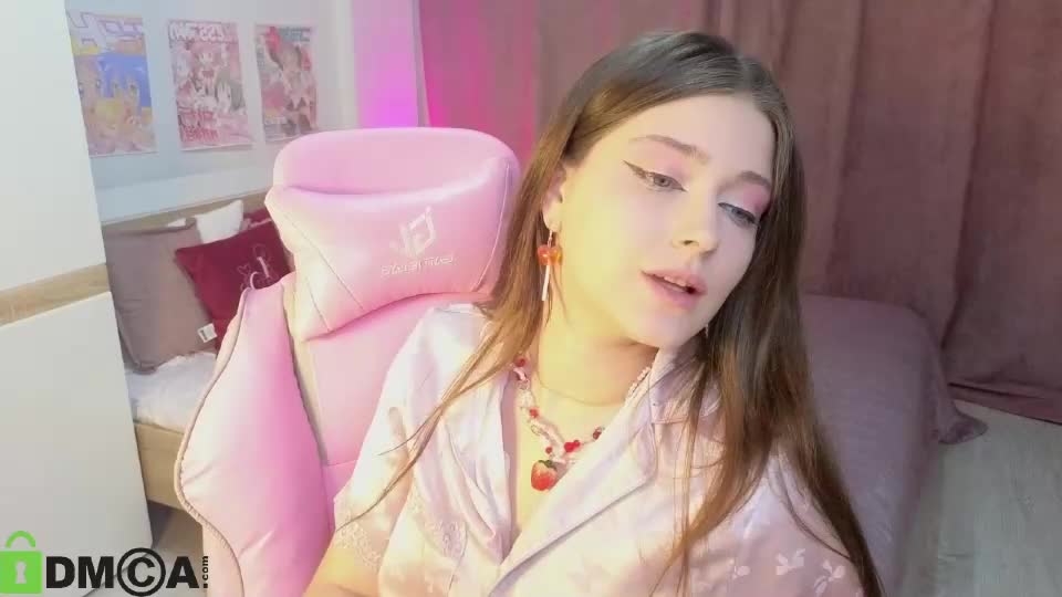batty_sweetie Webcam Chat August 13, 2026