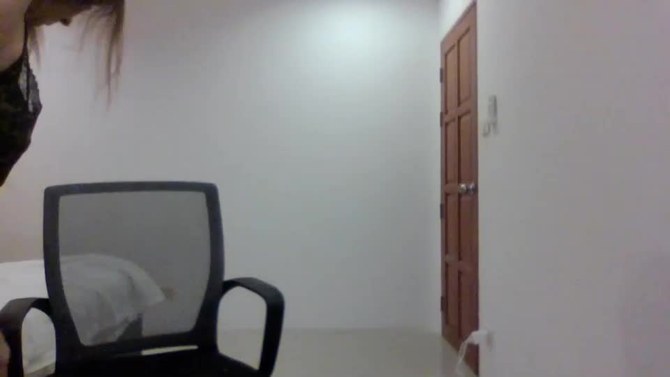 sweet_poeme Webcam Chat August 13, 2026