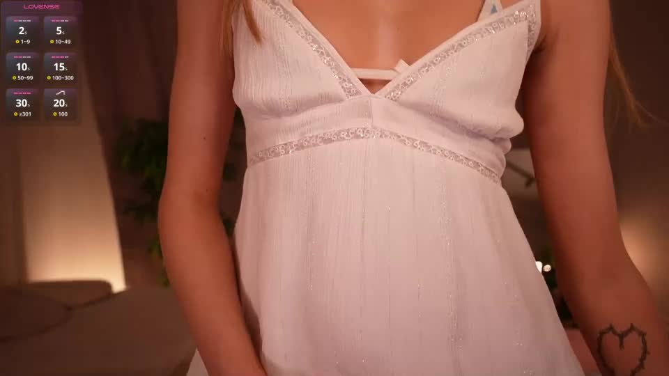 angell_wild_ Webcam Chat August 13, 2026