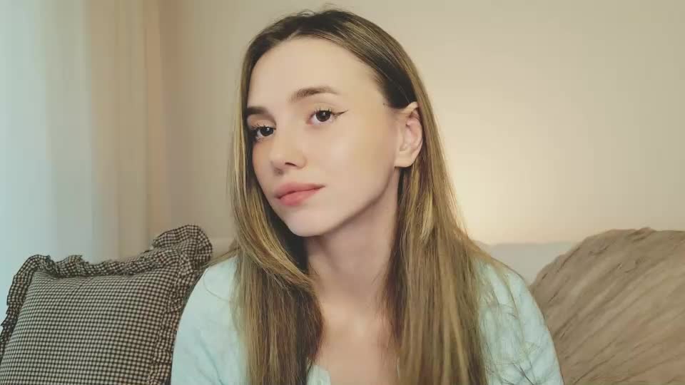 shypeachmaru Webcam Chat August 14, 2026