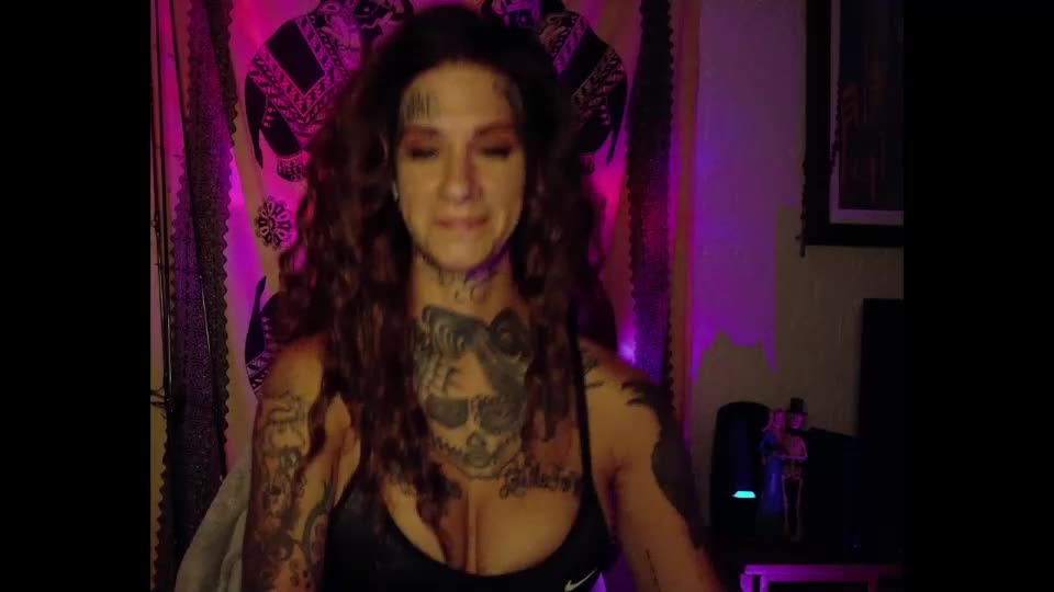 tattooed_natalia Webcam Chat August 14, 2026
