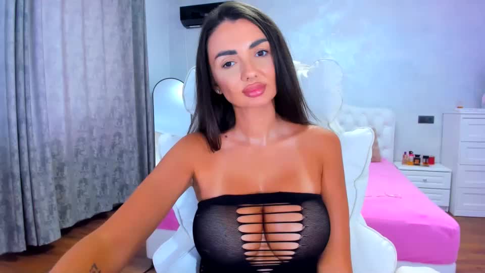 sensualreyna Webcam Chat August 14, 2026